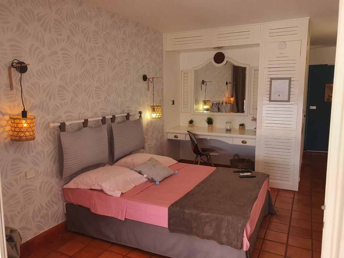 Vacance au soleil ! studio Abricot 310 Trinité  Extérieur photo